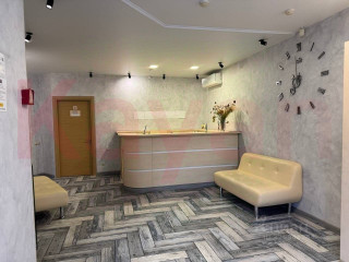 Фотография Продажа помещения свободного назначения, 400 м² , Сормовская улица №4