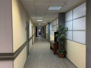 Фотография Аренда помещения свободного назначения, 1112 м² , Кольская улица 12  №9