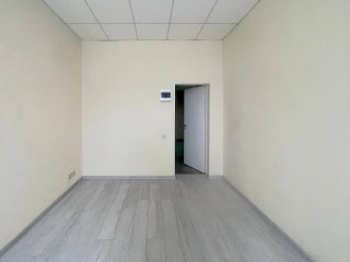 Фотография Аренда помещения свободного назначения, 14 м² , улица Марата 17  №1