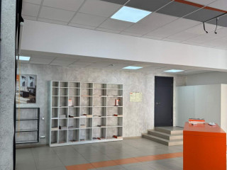 Фотография Аренда магазина, 712 м² , проспект Кирова 156  №4