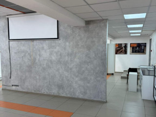 Фотография Аренда магазина, 712 м² , проспект Кирова 156  №3