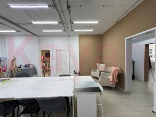 Фотография Аренда помещения свободного назначения, 158 м² , Восточно-Кругликовская улица №6 Фотография Аренда помещения свободного назначения, 158 м² , Восточно-Кругликовская улица №6