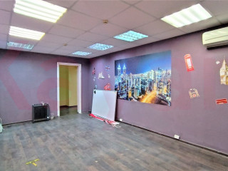 Фотография Аренда помещения свободного назначения, 82 м² , улица имени Игнатова №7 Фотография Аренда помещения свободного назначения, 82 м² , улица имени Игнатова №7