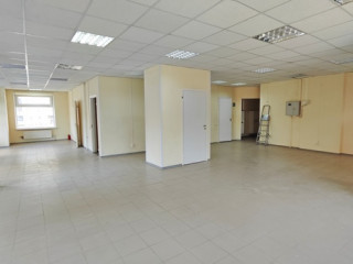 Фотография Аренда помещения свободного назначения, 137 м² , Краснолесья ул 97  №5