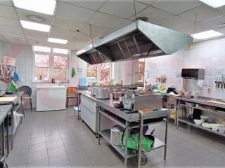 Фотография Аренда помещения свободного назначения, 880 м² , Старокубанская улица №12 Фотография Аренда помещения свободного назначения, 880 м² , Старокубанская улица №12