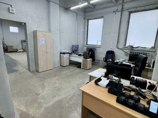 Фотография Аренда помещения свободного назначения, 933 м² , Новогиреевская улица 26  №9