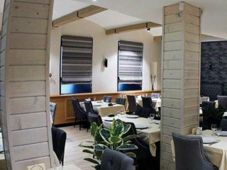 Аренда помещения свободного назначения 335 м² Садовническая набережная 79