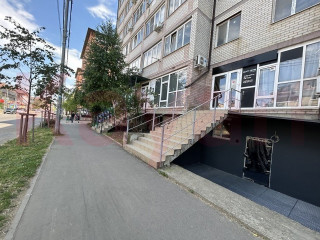 Фотография Аренда помещения свободного назначения, 443 м² , улица Ратной Славы №18 Фотография Аренда помещения свободного назначения, 443 м² , улица Ратной Славы №18