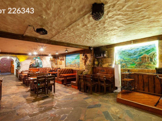 Фотография Аренда помещения свободного назначения, 280 м² , улица Гарибальди 23/54 №3 Фотография Аренда помещения свободного назначения, 280 м² , улица Гарибальди 23/54 №3