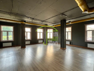 Фотография Аренда магазина, 274 м² , Ждановская набережная 10 №6 Фотография Аренда магазина, 274 м² , Ждановская набережная 10 №6