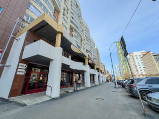 Фотография Аренда магазина, 128 м² , Хохрякова ул 74  №1