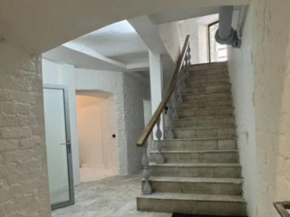 Аренда помещения свободного назначения 220 м² Малый Каковинский переулок 3