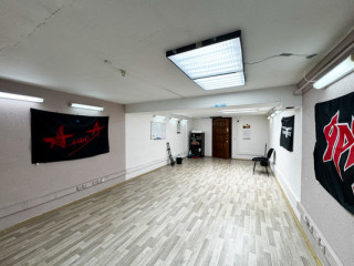 Фотография Аренда офиса, 31 м² , Мичурина ул 239 №8 Фотография Аренда офиса, 31 м² , Мичурина ул 239 №8