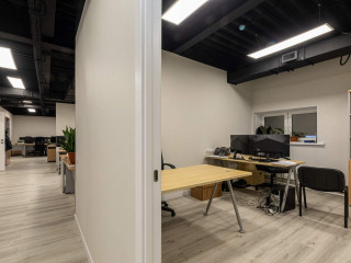 Фотография Продажа помещения свободного назначения, 991 м² , улица Каховка 20А №24 Фотография Продажа помещения свободного назначения, 991 м² , улица Каховка 20А №24