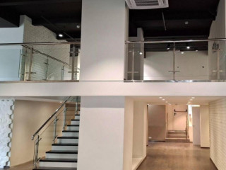 Фотография Аренда помещения свободного назначения, 244 м² , Кутузовский проспект 26к1 №2 Фотография Аренда помещения свободного назначения, 244 м² , Кутузовский проспект 26к1 №2
