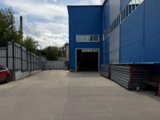 Аренда помещения свободного назначения 750 м² Фабричная улица 4
