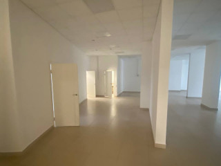 Фотография Аренда помещения свободного назначения, 223 м² , улица Чапаева 61 №5 Фотография Аренда помещения свободного назначения, 223 м² , улица Чапаева 61 №5