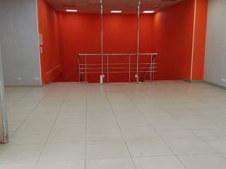 Фотография Аренда магазина, 430 м² , улица Дзержинского 38 №3 Фотография Аренда магазина, 430 м² , улица Дзержинского 38 №3