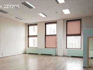 Фотография Аренда офиса, 121 м² , Вятская улица 70  №1