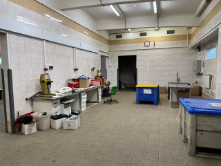 Фотография Аренда склада, 1500 м² , промзона Большевик №1 Фотография Аренда склада, 1500 м² , промзона Большевик №1