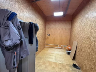Фотография Аренда помещения свободного назначения, 300 м² , Заречная улица 141 №5 Фотография Аренда помещения свободного назначения, 300 м² , Заречная улица 141 №5