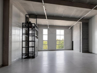 Фотография Аренда помещения свободного назначения, 345 м² , Канальный проезд 6  №2