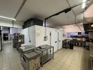 Фотография Аренда помещения свободного назначения, 382 м² , Донбасская улица 1 №21 Фотография Аренда помещения свободного назначения, 382 м² , Донбасская улица 1 №21