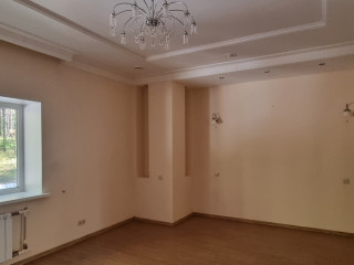 Фотография Продажа помещения свободного назначения, 267 м² , Спортивная улица 5 №16 Фотография Продажа помещения свободного назначения, 267 м² , Спортивная улица 5 №16