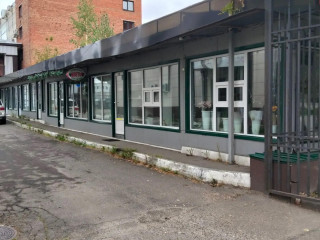 Фотография Продажа помещения свободного назначения, 1030 м² , Зелёный проспект 3А №13 Фотография Продажа помещения свободного назначения, 1030 м² , Зелёный проспект 3А №13