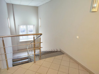 Фотография Аренда офиса, 242 м² , Крауля ул 2 №12 Фотография Аренда офиса, 242 м² , Крауля ул 2 №12