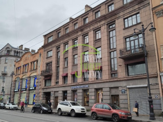 Фотография Аренда магазина, 315 м² , Большой проспект Петроградской стороны 53  №1