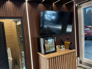 Фотография Продажа помещения свободного назначения, 246 м² , Пролетарский проспект 6к2с2 №11 Фотография Продажа помещения свободного назначения, 246 м² , Пролетарский проспект 6к2с2 №11