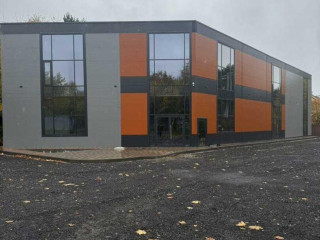 Фотография Аренда помещения свободного назначения, 753 м² , Озёрная улица 70А №1 Фотография Аренда помещения свободного назначения, 753 м² , Озёрная улица 70А №1